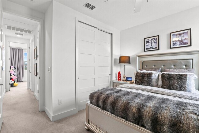 Building Photo - Waterfront Luxury Living | Private Dock + Direct Tampa Bay Access