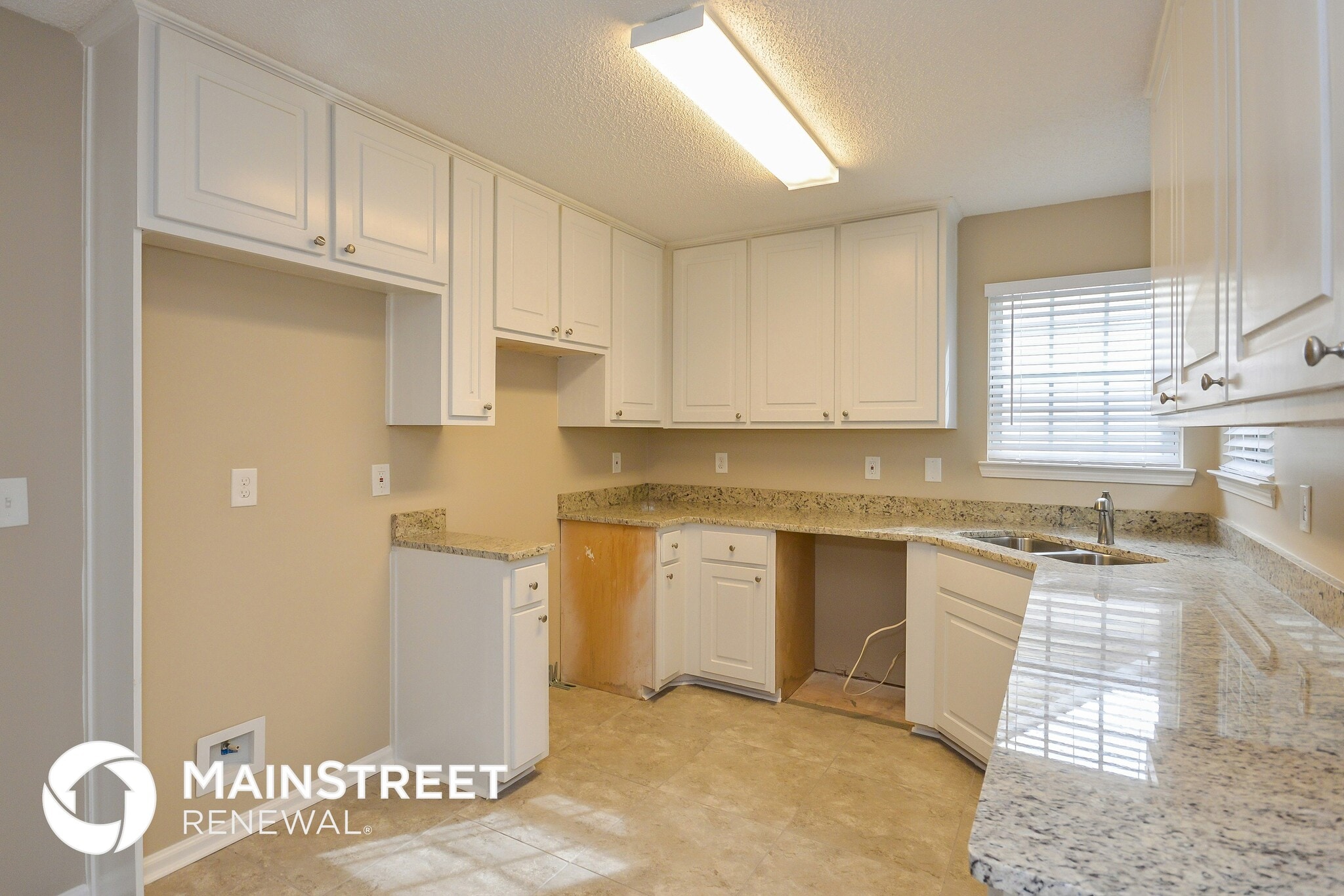 Building Photo - 5014 River Overlook Way