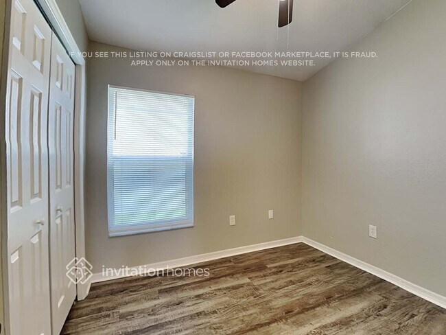 Building Photo - 4140 Moonraker