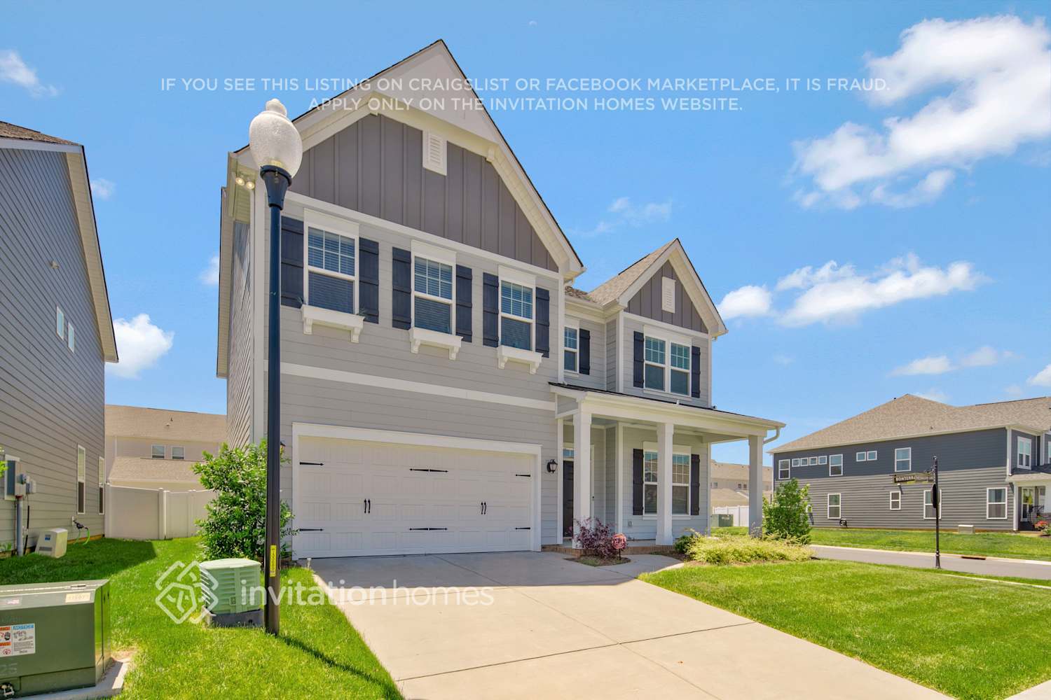 Building Photo - 1400 Thessallian Ln