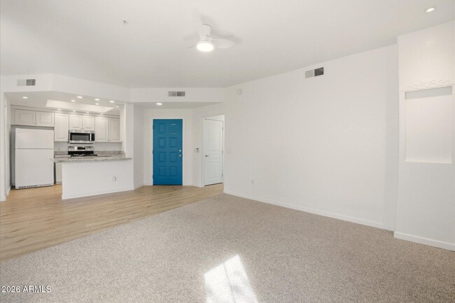 Building Photo - 11680 E Sahuaro Dr