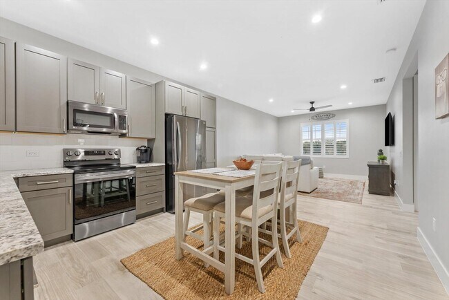 Building Photo - 3512 Grand Prix Farms Rd