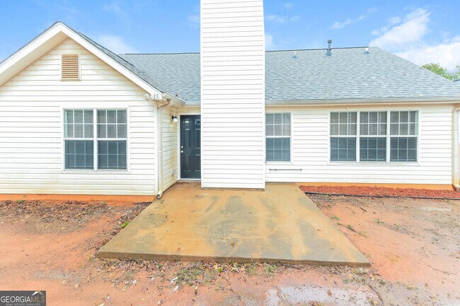 Building Photo - 330 Fallview Dr
