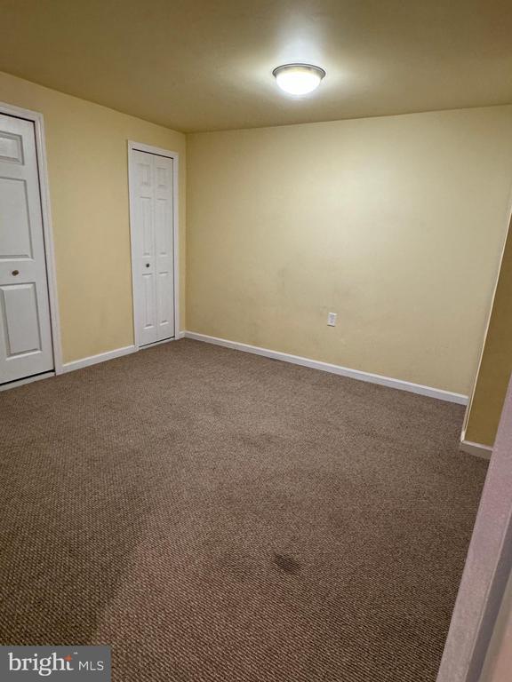 Building Photo - 12859 Valleywood Dr