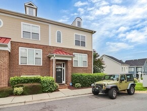 Building Photo - 8324 Scotney Bluff Avenue