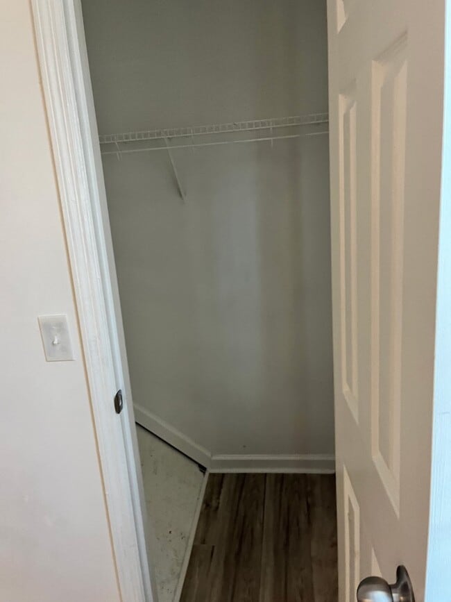 Building Photo - 7961 Batters Pl Rd