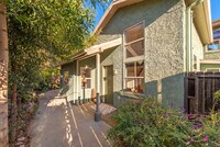 Building Photo - 543 Fernwood Pacific Dr