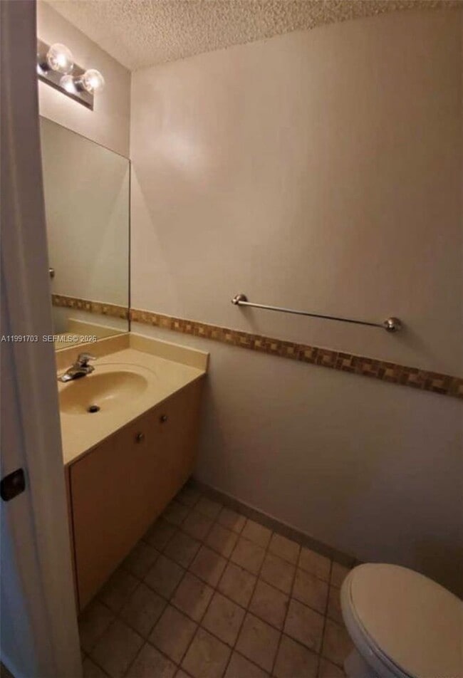 Building Photo - 7464 SW 164th Ct