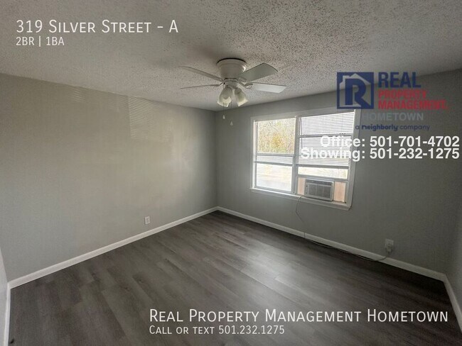 Building Photo - 319 Silver St