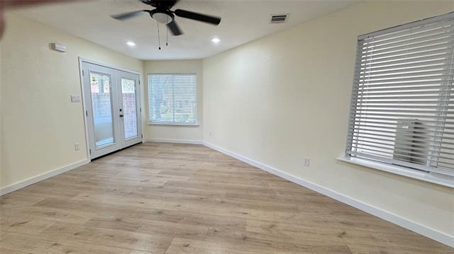 Building Photo - 2309 Balsam Dr