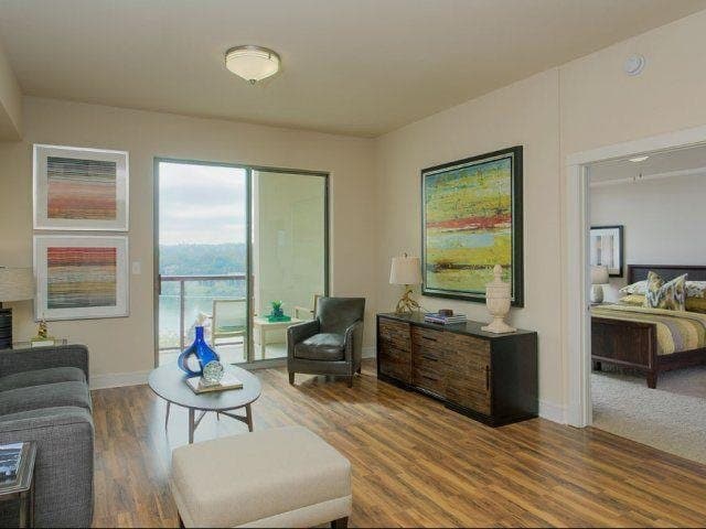 Building Photo - 44 Rainey St