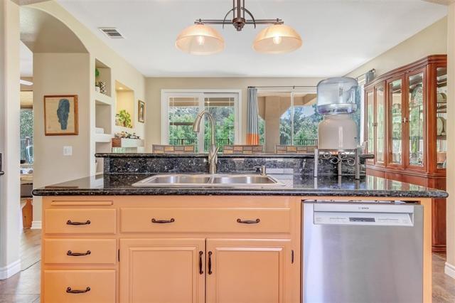 Building Photo - 29504 Platanus Dr
