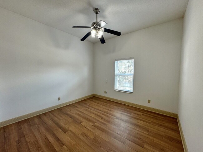 Building Photo - Historic Downtown | 4BR/4BA | Near Flagler College