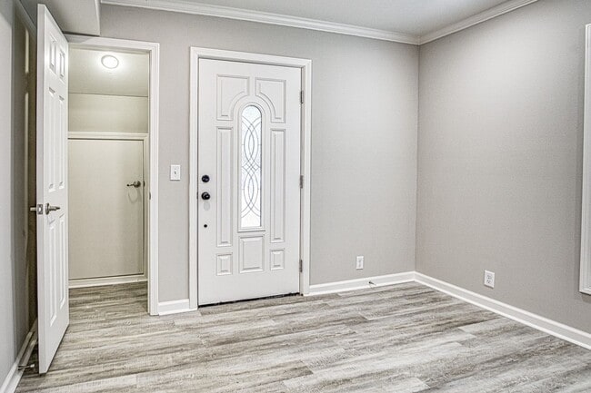 Building Photo - 49 Destino Way