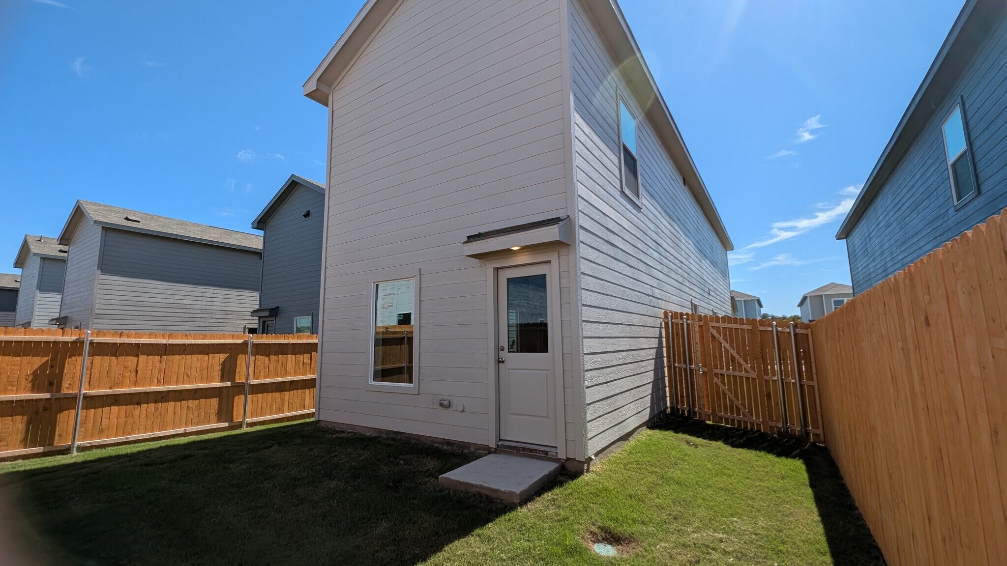 Building Photo - 732 Sandhill Crane Ln