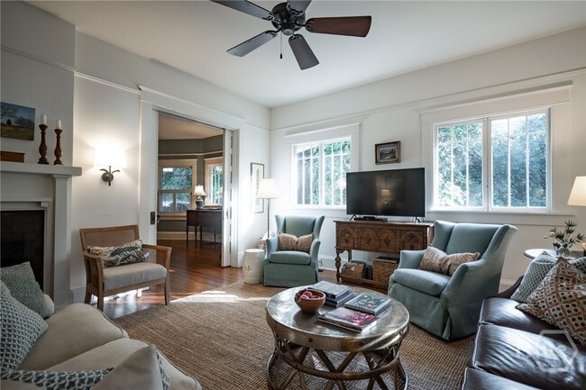 Building Photo - 290 Milledge Cir