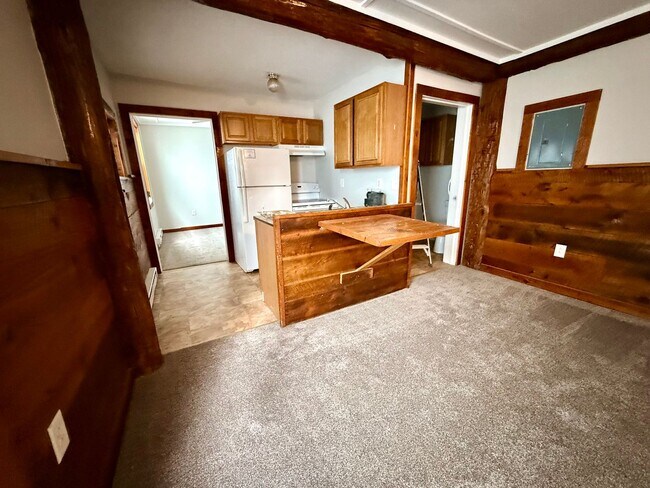 Building Photo - 4 Cortland St