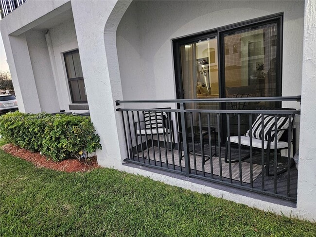 Building Photo - 15520 SW 136th St