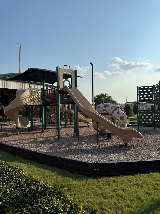 Building Photo - 834 Stevens Creek Ln