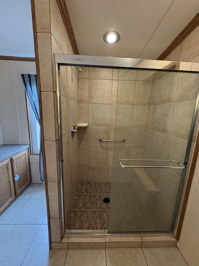 Building Photo - charming 3-bed, 2-bath home is located in the highly desired Strawberry Crest 55+ community