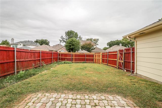 Building Photo - 2109 Lavender Ln