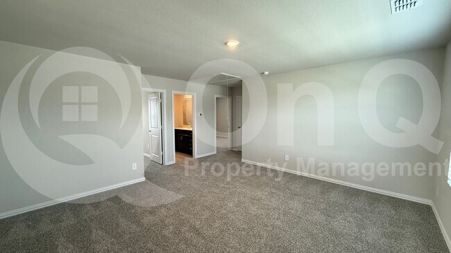 Building Photo - 529 Travine Dr