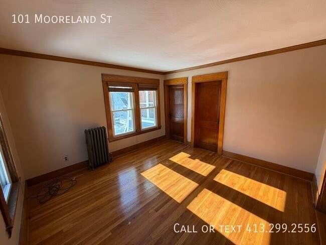 Building Photo - 101 Mooreland St