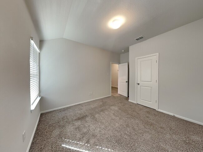 Building Photo - 2313 Marshville Rd