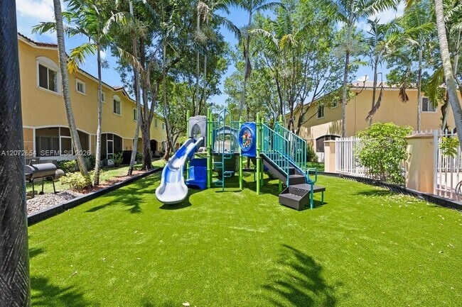 Building Photo - 7929 Tuscany Dr
