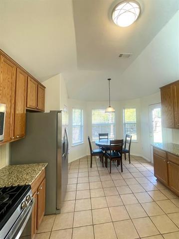 Building Photo - 8416 Sonnet Dr