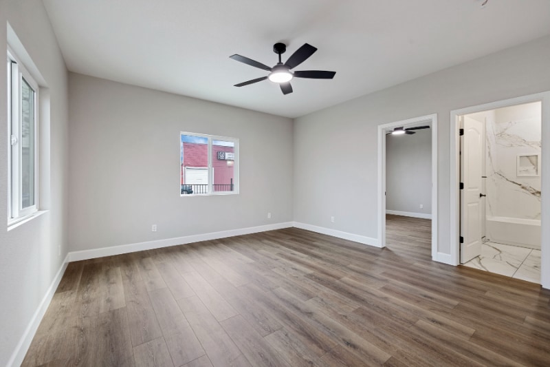 Building Photo - 619 S Sacramento St