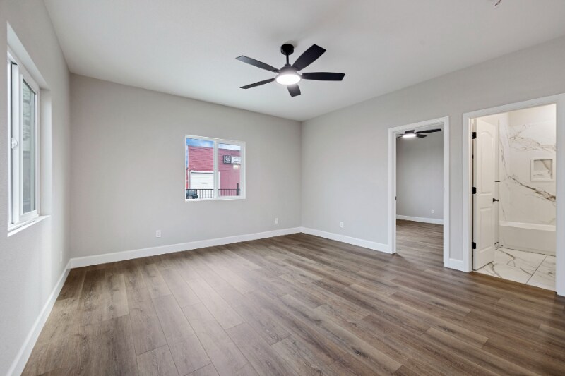 Building Photo - 619 S Sacramento St