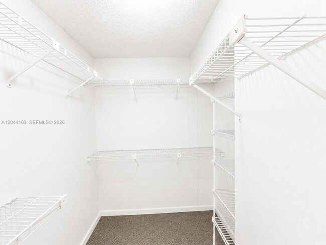 Building Photo - 290 174th St