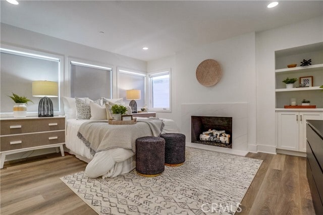 Building Photo - 4601 E Ocean Blvd