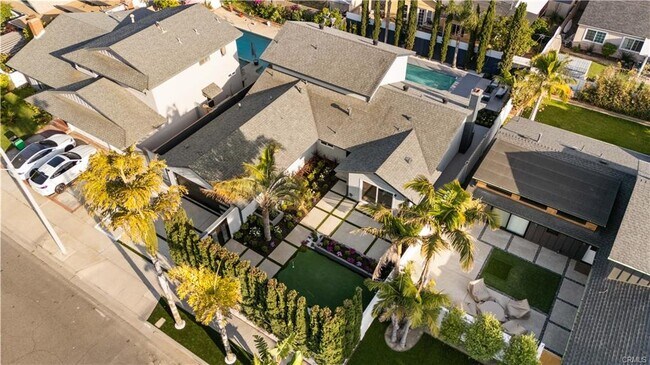 Building Photo - 553 Sturgeon Dr