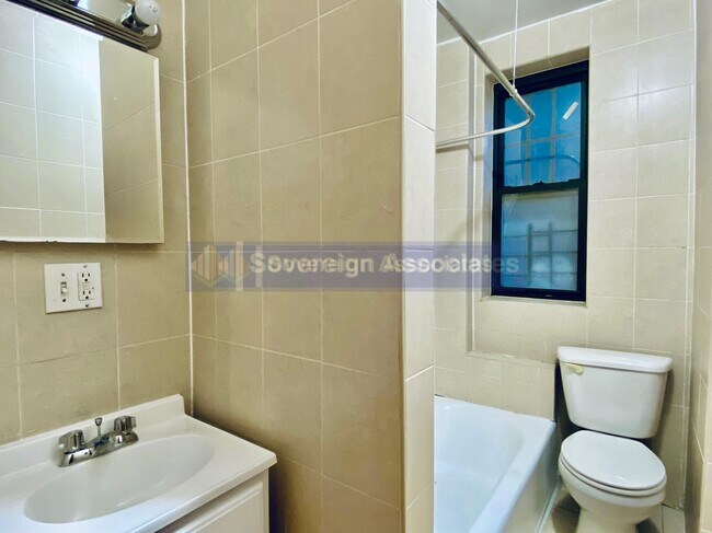 Building Photo - 295 Convent Avenue