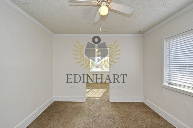 Building Photo - 630 E Dudley Ave