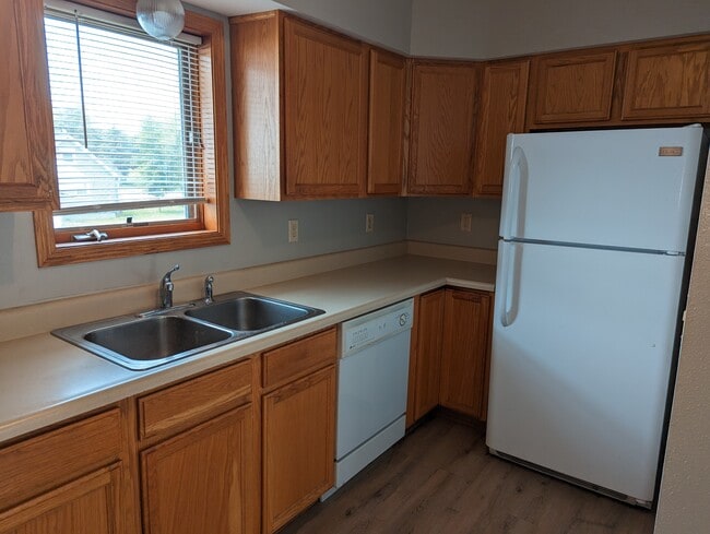 Kitchen - 1919 4th Ave