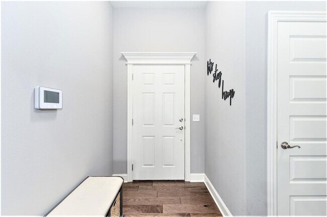 Building Photo - Stylish 3-Bedroom, 2-Bathroom Home for Rent!