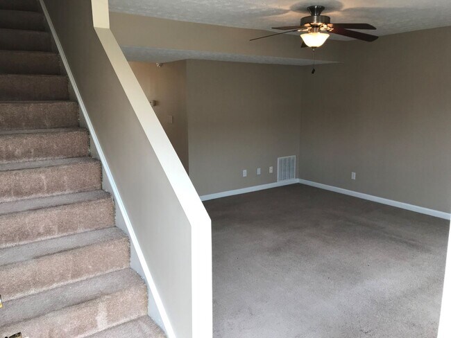 Building Photo - 68-74 Gray Hawk Drive 4-Plex