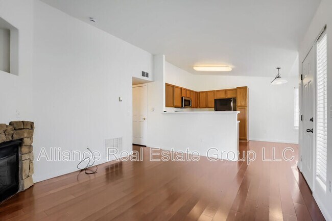 Building Photo - 9991 E Idaho Cir