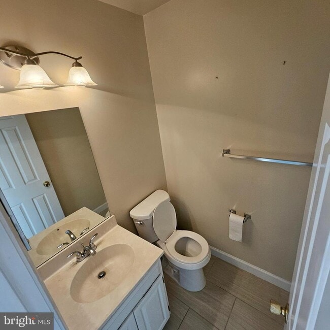 Building Photo - 1509 Templeton Pl