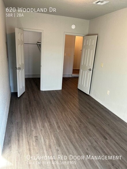 Building Photo - 620 Woodland Dr