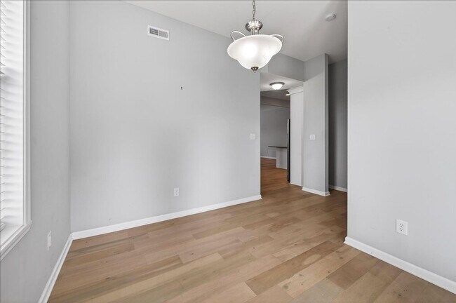 Building Photo - 7147 Governor's Row - $2,625.00/mo.