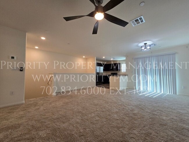 Building Photo - Gated~ 3 Bedroom ~ 2 Bath Townhome w/2 Car Garage~MUST SEE!