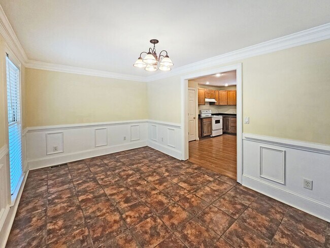 Building Photo - COMING: Spacious East Cobb Cape Cod with Main-Level Primary Suite & 3-Car Garage