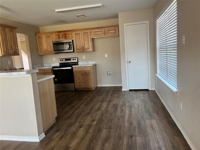 Building Photo - 816 Horseshoe Ct