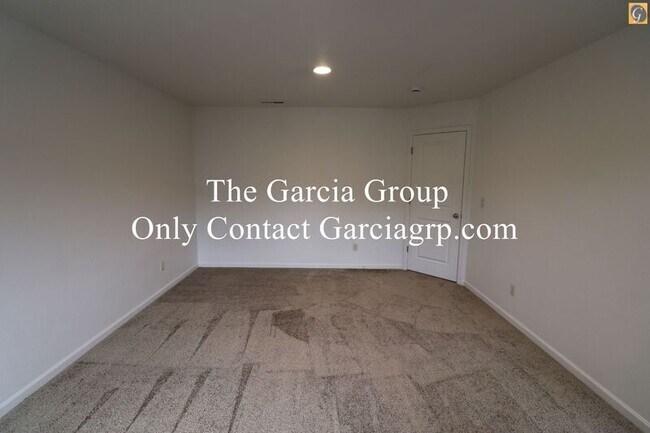 Building Photo - 1129 Lilac St