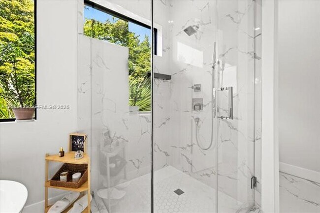 Building Photo - 12120 Rhino Oaks Dr