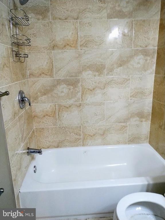 Building Photo - 1086 Travis Ln